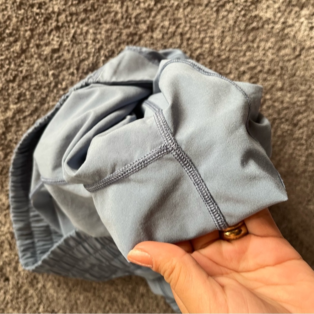 Lululemon “Sun Setter Jogger” Size 4 in Tempest Blue - Picture 11 of 11